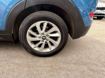 Hyundai Tucson 2.0 CRDi SE Nav Auto 4WD Euro 6 5dr