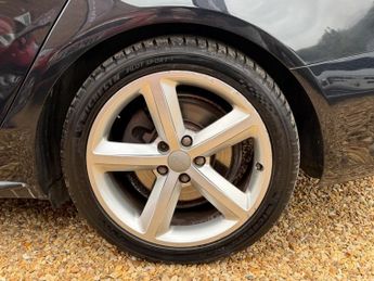 Audi A4 2.0 TDI SE CVT 4dr