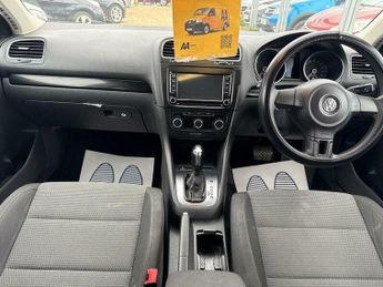 Volkswagen Golf 1.6 TDI SE DSG Euro 5 5dr