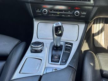 BMW 5 SERIES 520d M SPORT