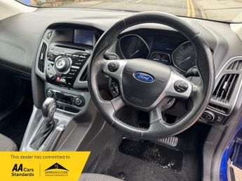Ford Focus 1.6 Titanium Navigator Powershift Euro 5 5dr