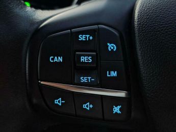 Ford Fiesta 1.0T EcoBoost Titanium Auto Euro 6 (s/s) 5dr