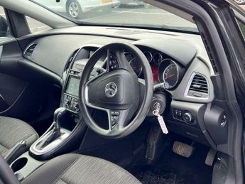 Vauxhall Astra 1.6 16v Exclusiv Auto Euro 5 5dr