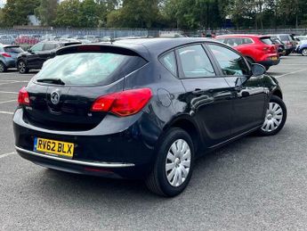 Vauxhall Astra 1.6 16v Exclusiv Auto Euro 5 5dr