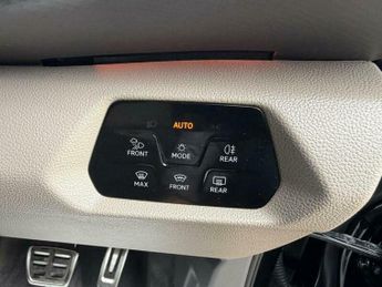 Volkswagen LT 1.4 TSI 13kWh Style Long MPV DSG Euro 6 (s/s) 5dr