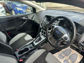 Ford Focus 1.6 Zetec Powershift Euro 5 5dr