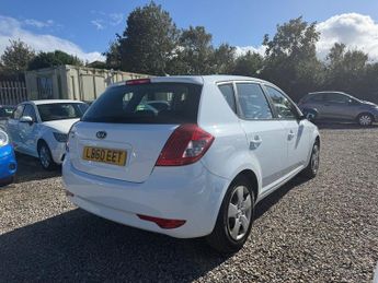 Kia Ceed 1