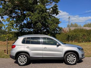 Volkswagen Tiguan 2.0 TDI BlueMotion Tech Match SUV 5dr Diesel DSG 4WD Euro 5 (s/s