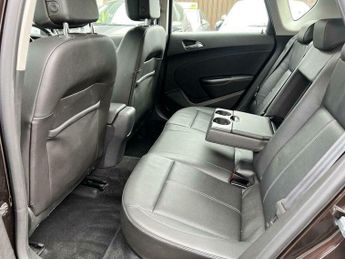 Vauxhall Astra 1.6i Elite Euro 6 5dr