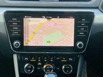 Skoda Superb 1.4 TSI iV 13kWh SE Technology Estate 5dr Petrol Plug-in Hybrid 
