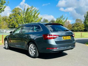 Skoda Superb 1.4 TSI iV 13kWh SE Technology Estate 5dr Petrol Plug-in Hybrid 