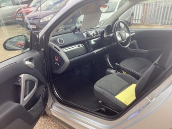 Smart ForTwo 1.0 MHD Passion Cabriolet 2dr Petrol SoftTouch Euro 5 (s/s) (71 