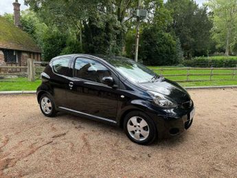 Toyota AYGO 1.0 VVT-i Black Euro 4 3dr (AC)