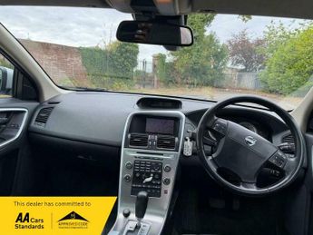Volvo XC60 3.0 T6 SE Lux Geartronic AWD Euro 4 5dr