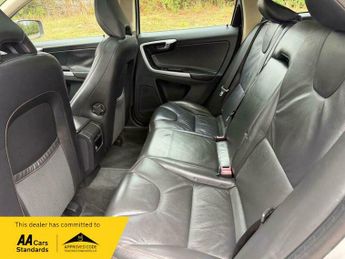 Volvo XC60 3.0 T6 SE Lux Geartronic AWD Euro 4 5dr