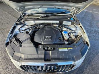 Audi Q5 3.0 TDI V6 S line Plus S Tronic quattro Euro 5 (s/s) 5dr