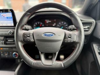 Ford Focus 1.5T EcoBoost ST-Line Auto Euro 6 (s/s) 5dr