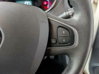 Renault Captur 1.5 dCi ENERGY Iconic EDC Euro 6 (s/s) 5dr