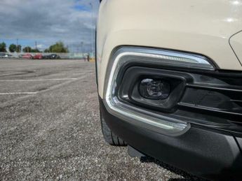 Renault Captur 1.5 dCi ENERGY Iconic EDC Euro 6 (s/s) 5dr