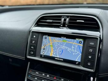 Jaguar XE 2.0d R-Sport Auto Euro 6 (s/s) 4dr