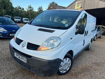 Renault Trafic SL27 SWB L/C P/V 100 DCI
