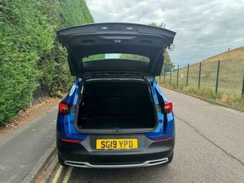 Vauxhall Grandland X 1.2 Turbo Sport Nav Auto Euro 6 (s/s) 5dr