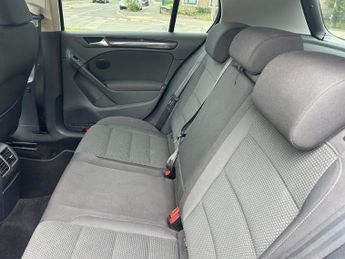 Volkswagen Golf MATCH TDI DSG
