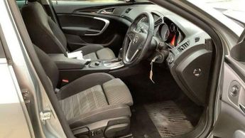 Vauxhall Insignia 2.0 CDTi SRi Nav Sports Tourer Auto Euro 5 5dr