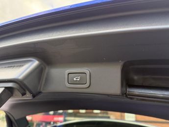 Jaguar F-Pace 2.0 D240 R-Sport Auto AWD Euro 6 5dr 237BHP