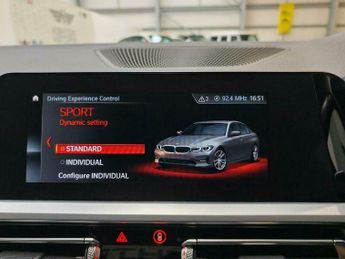 BMW 3 SERIES 2.0 320d Sport Auto Euro 6 (s/s) 4dr