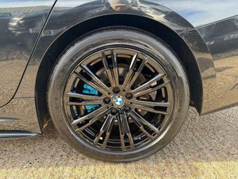 BMW 3 SERIES 2.0 320i M Sport Auto Euro 6 (s/s) 4dr
