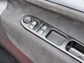 Peugeot 207 1.4 HDi Verve 5dr