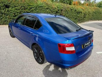 Skoda Octavia 2.0 TFSI vRS DSG Euro 6 (s/s) 5dr (SNav)