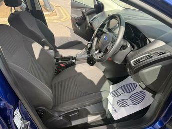 Ford Focus 1.6 Titanium Powershift Euro 6 5dr