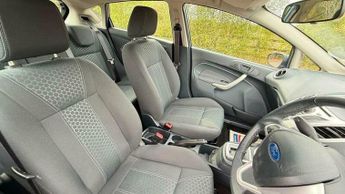 Ford Fiesta 1.4 Zetec 5dr