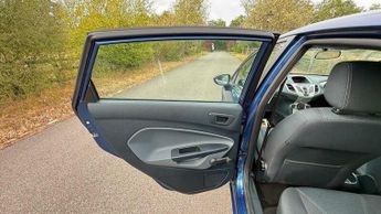 Ford Fiesta 1.4 Zetec 5dr