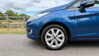 Ford Fiesta 1.4 Zetec 5dr