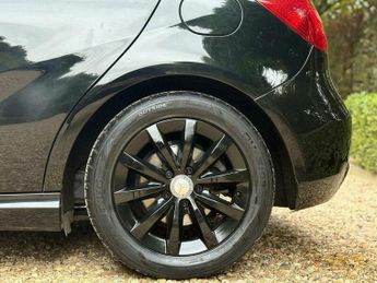 Mercedes-Benz A Class 1.5 A180 CDI SE 7G-DCT Euro 5 (s/s) 5dr