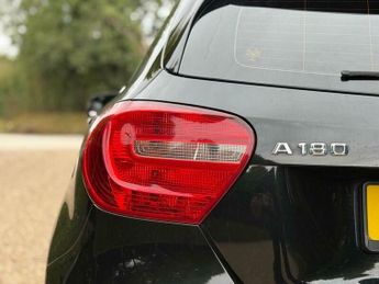 Mercedes-Benz A Class 1.5 A180 CDI SE 7G-DCT Euro 5 (s/s) 5dr
