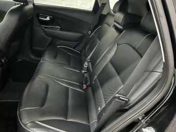 Kia Niro 4 PLUS