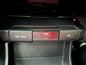 Kia Niro 4 PLUS