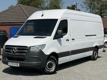 Mercedes-Benz Sprinter 2.0 315 CDI Progressive RWD L3 H2 Euro 6 (s/s) 5dr