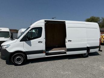 Mercedes-Benz Sprinter 2.0 315 CDI Progressive Panel Van 5dr Diesel Manual RWD L3 H2 Eu