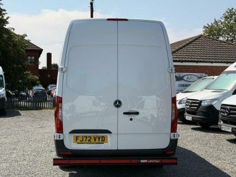 Mercedes-Benz Sprinter 2.0 315 CDI Progressive Panel Van 5dr Diesel Manual RWD L3 H2 Eu