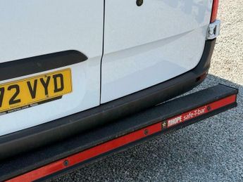 Mercedes-Benz Sprinter 2.0 315 CDI Progressive Panel Van 5dr Diesel Manual RWD L3 H2 Eu