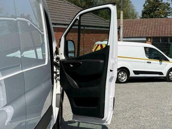 Mercedes-Benz Sprinter 2.0 315 CDI Progressive RWD L3 H2 Euro 6 (s/s) 5dr