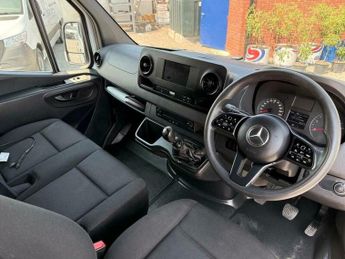Mercedes-Benz Sprinter 2.0 315 CDI Progressive Panel Van 5dr Diesel Manual RWD L3 H2 Eu