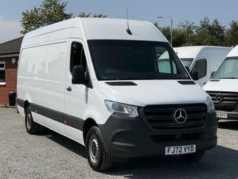 Mercedes-Benz Sprinter 2.0 315 CDI Progressive RWD L3 H2 Euro 6 (s/s) 5dr