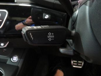 Audi A4 TFSI S LINE BLACK EDITION