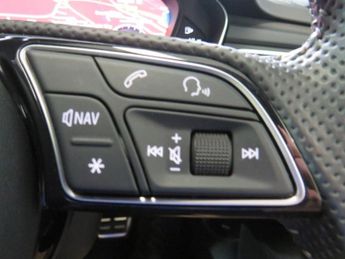 Audi A4 TFSI S LINE BLACK EDITION